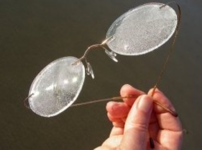 dirty_glasses_635_358